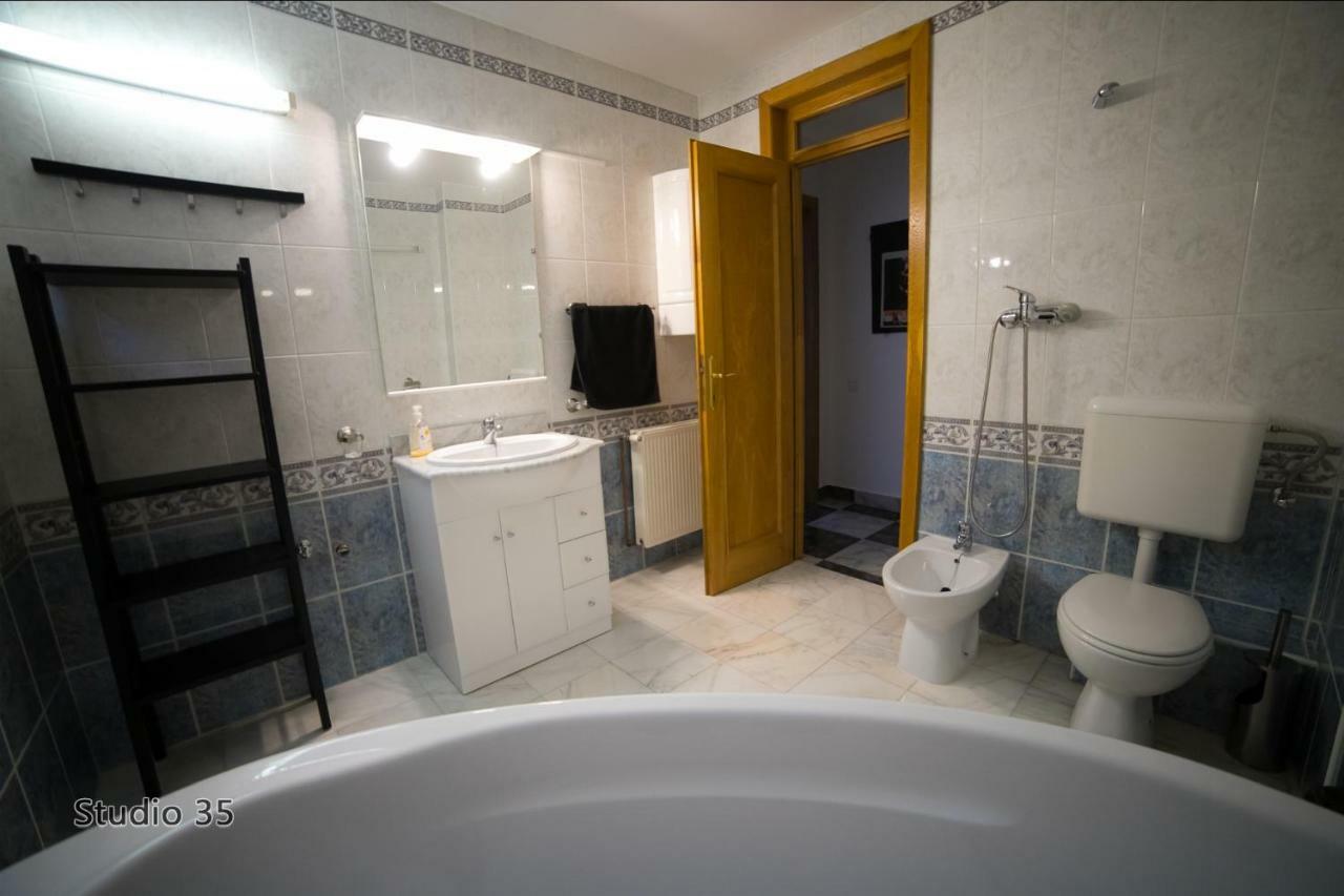 Studio 35 Buşteni Екстериор снимка